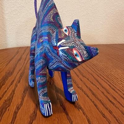 OAXACAN ALEBRIJE - WOOD CARVED, HAND PAINTED AND SIGNED
