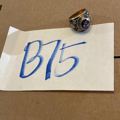 B75-Jostens 10k ring