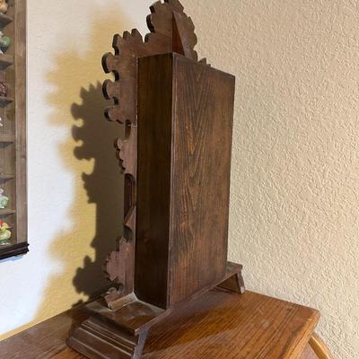ANTIQUE PENDULUM MANTLE CLOCK WITH KEY