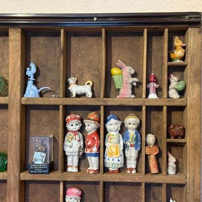 PRINTERS DRAWER SHADOW BOX WITH SOME GREAT TRINKETS AND MINIATURE TREASURES