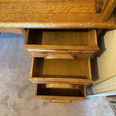 BEAUTIFUL WOOD ROLLTOP DESK