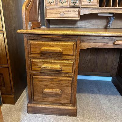 BEAUTIFUL WOOD ROLLTOP DESK