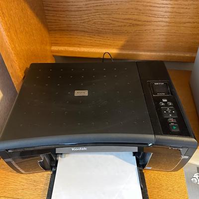 KODAK ALL-IN-ONE PRINTER AND FELLOWES PAPER SHREDDER