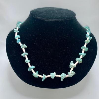 Vintage Native American Turquoise Necklace
