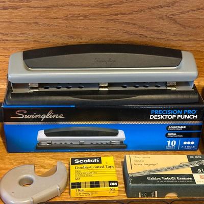 COMPUTER GAMES ON DISC, 3 HOLE PUNCH AND MORE