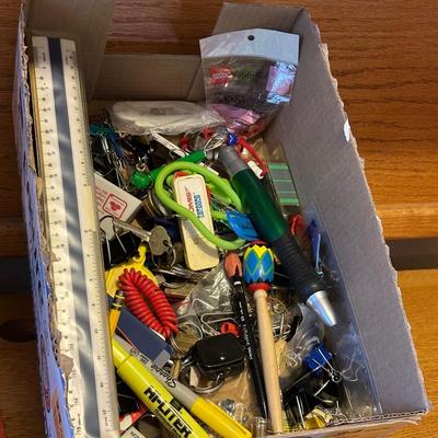 CATCHALL DESK DRAWER ITEMS