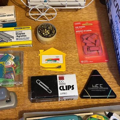 CATCHALL DESK DRAWER ITEMS