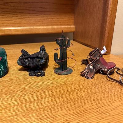 WESTERN THEME KNICK KNACKS