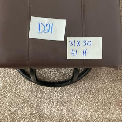 D21-Gliding Ottoman