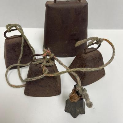 Lot of 5 Rusty Vintage Cow Bells hand bells