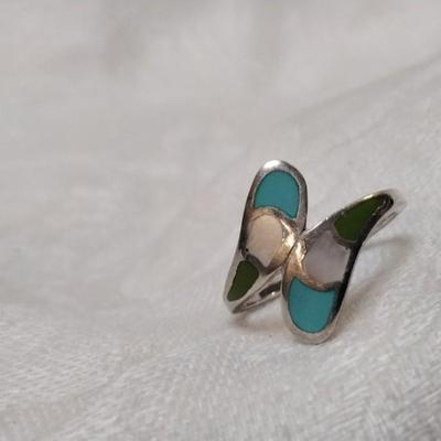 Vintage Zuni Turquoise, Mother of Pearl, Green Turquoise 925 Ring Size 8.5