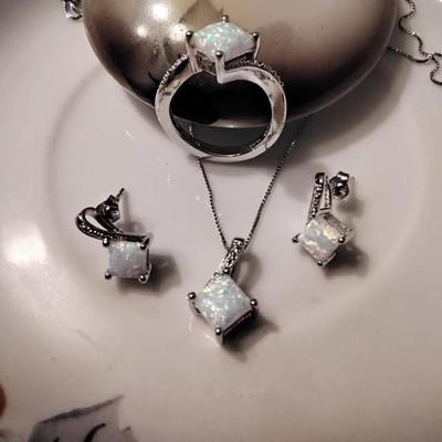 Fiery Opal Set (Necklace, Earrings and Ring)