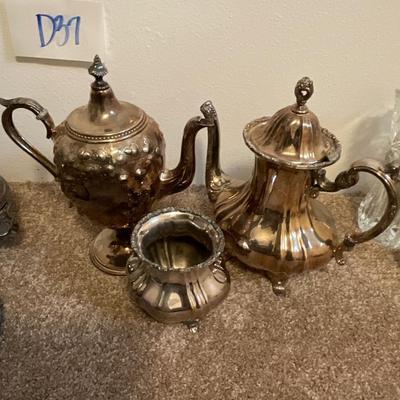 D37-Misc serving dishes
