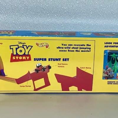 1996 Toy Story Hot Wheels Super Stunt Set