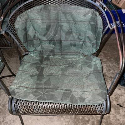 G7-Set of 4 Outdoor chairs with pads
