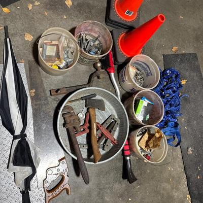 Tools, umbrella, hardware 6 orange cones, and blue straps
