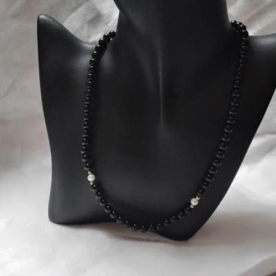 New Old Stock IPS 18" Onyx And Pearl Necklace 14K Beads And Clasps