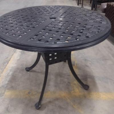 Cast Aluminum Patio Side Table 36" Choice B