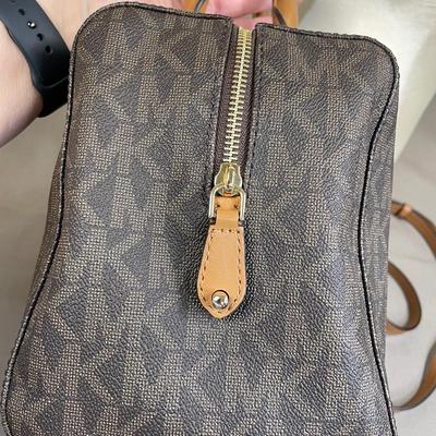 Michael Kors Kirby large brown Satchel New