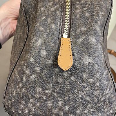 Michael Kors Kirby large brown Satchel New