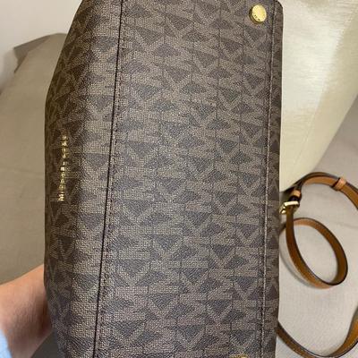 Michael Kors Kirby large brown Satchel New