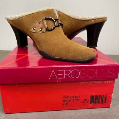 Aerosoles Suede leather mules 7 1/2 M