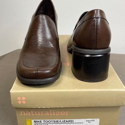 New Naturalizer Leather shoes 7 1/2