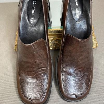 New Naturalizer Leather shoes 7 1/2