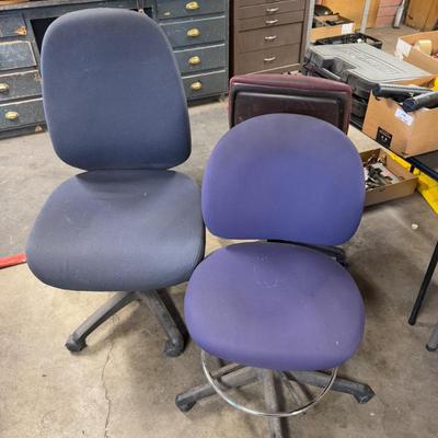 3 Rolling Swivel Adjustable Office Chairs