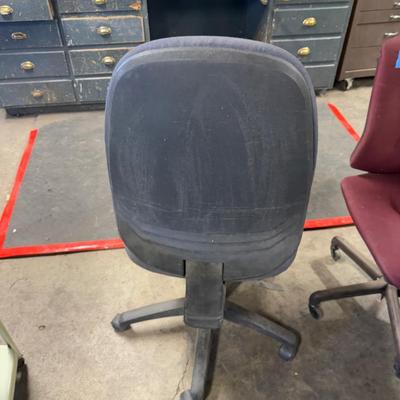 3 Rolling Swivel Adjustable Office Chairs