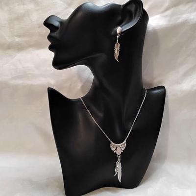 Navajo Pink Mother of Pearl 17" Necklace And Earrings Signed 925 Set