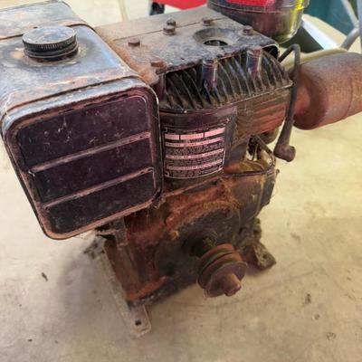 Vintage Briggs and Stratton Motor