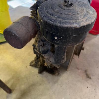 Vintage Briggs and Stratton Motor