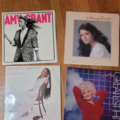 2 Amy Grants, Dolly Parton and Crystal Gayle