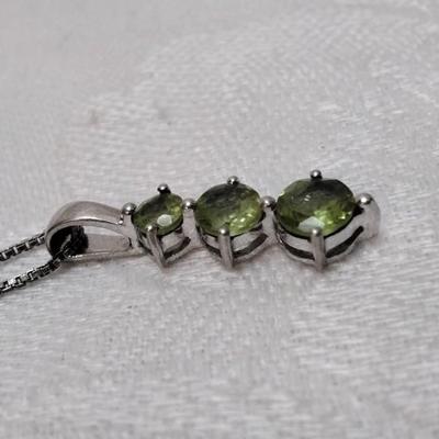 Vintage Peridot 925 16" Necklace