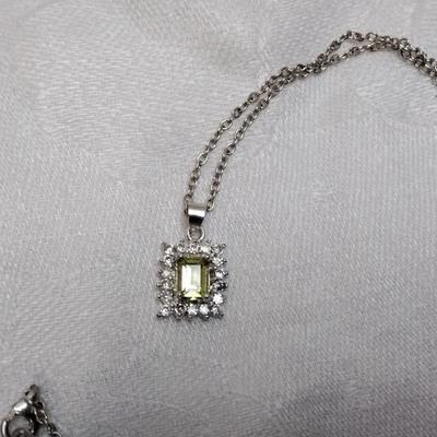 Handcrafted Peridot Surrounded by White Sapphires Orfevrerie Wiskemann Pendant 18" 925 Necklace