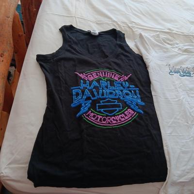 LADIES HARLEY DAVIDSON SHIRTS SIZE XL