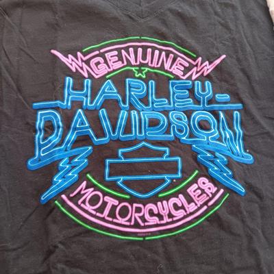 LADIES HARLEY DAVIDSON SHIRTS SIZE XL
