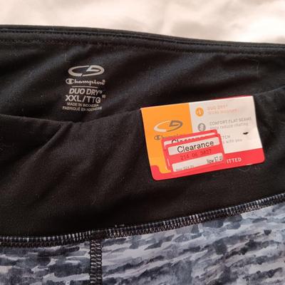 LADIES WORKOUT PANTS AND SHORTS SIZE XL