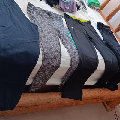 LADIES LARGE AND XL JOGGERS AND WORKOUT PANTS