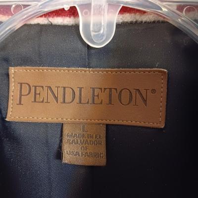 LADIES PENDLETON WOOL JACKET SIZE LARGE
