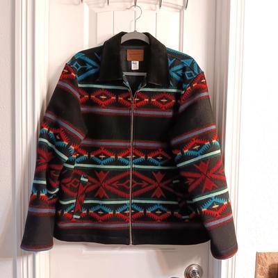 LADIES PENDLETON WOOL JACKET WITH A SUEDE COLLAR SIZE XL