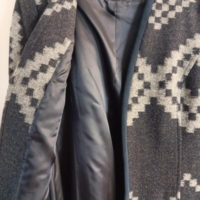 LADIES SILK LINED PENDLETON WOOL SWEATER SIZE LARGE