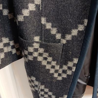 LADIES SILK LINED PENDLETON WOOL SWEATER SIZE LARGE