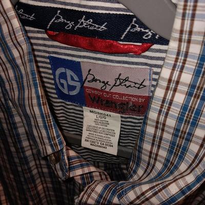 MEN'S SHORT AND LONG SLEEVE WESTERN SHIRTS SIZE LARGE