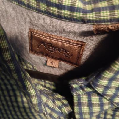 MEN'S SHORT AND LONG SLEEVE ROPER, GEORGE STRAIT, WRANGLER. ETC WESTERN SHIRTS (LARGE)