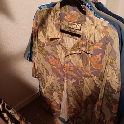 MEN'S CASUAL SHORT AND LONG SLEEVE SHIRTS SIZE L - XL