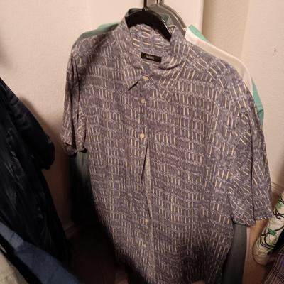 MEN'S CASUAL SHORT AND LONG SLEEVE SHIRTS SIZE L - XL