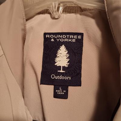 MEN'S SCULLY LEATHER VEST, REVERSIBLE VEST AND 2 LIGHTWEIGHT JACKETS