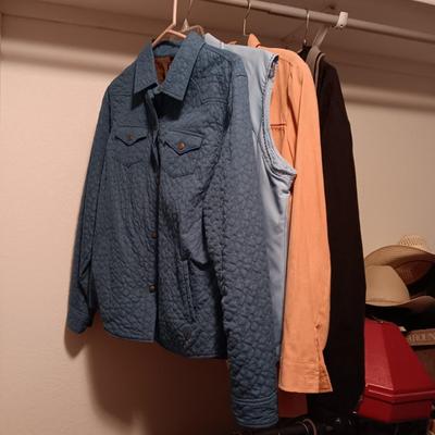 LADIES ARIAT JACKET (L), SIMPLY HOT VEST (L) PEACH COLORED JACKET (12) AND A LIGHT JACKET (L)